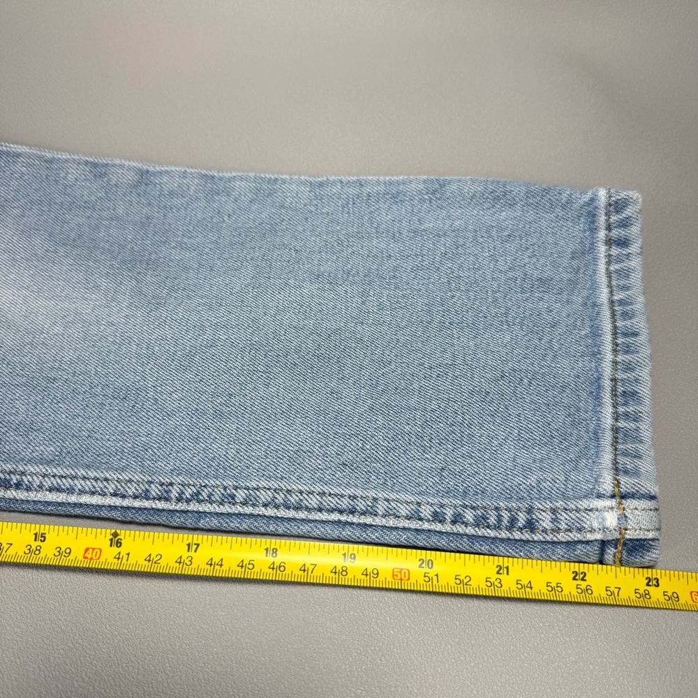 RE/DONE Faded Sky Blue High Rise Cropped Button Fly Jeans with Vintage Look - Picture 10 of 13